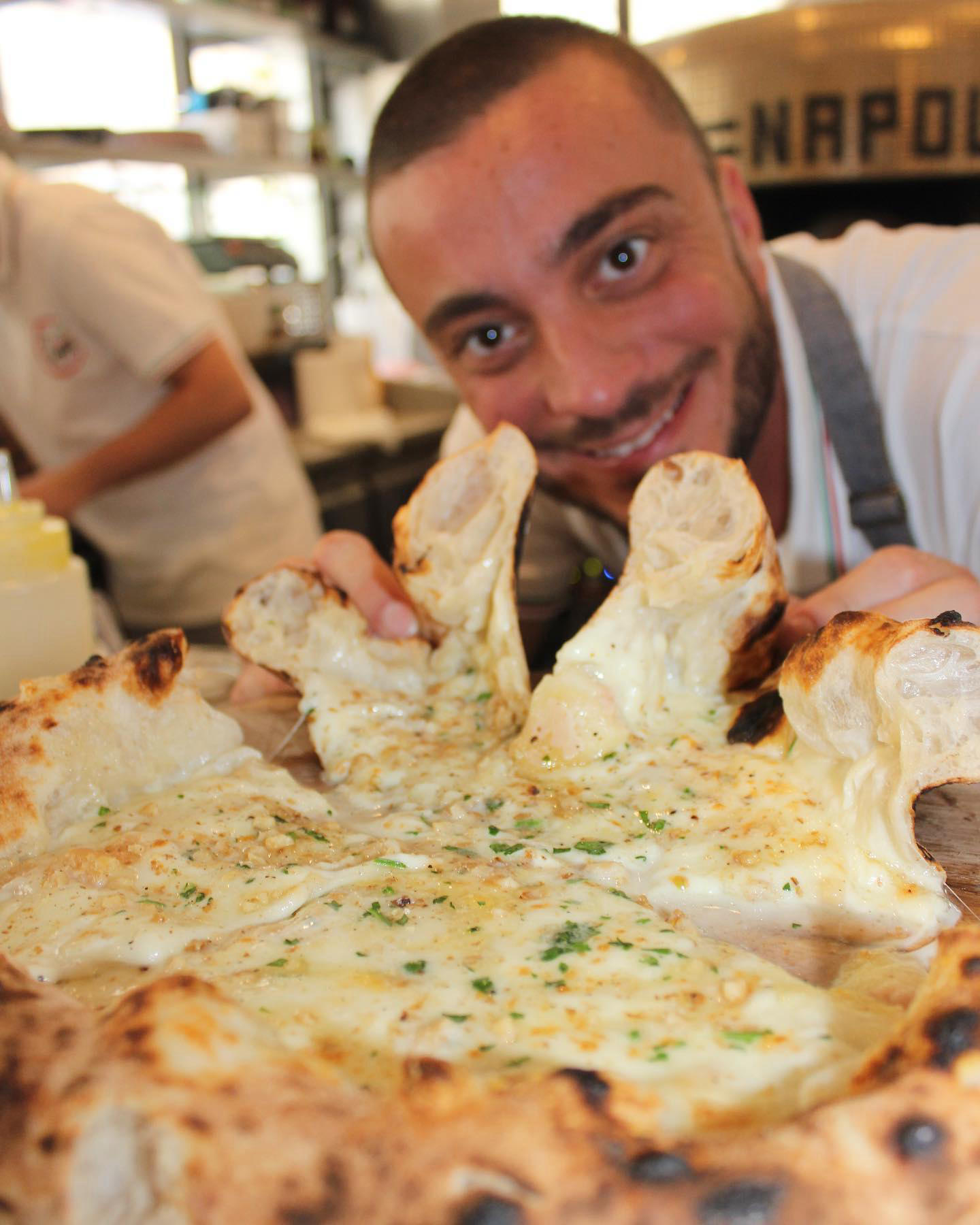 image  1 Peppe pizzeria napoletana - Pour que 2023 soit remplis de pizza et d’amour