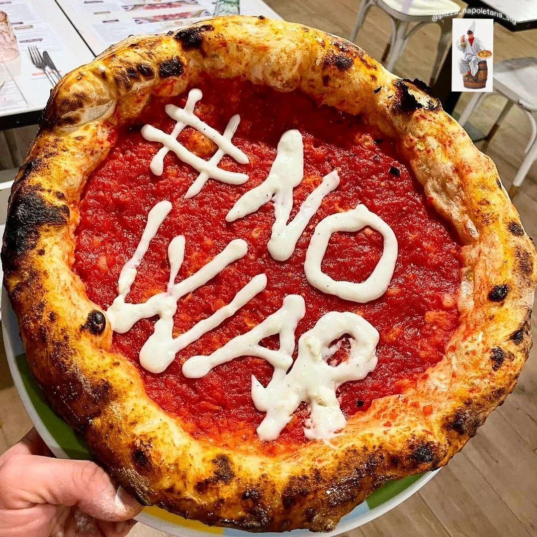 #prayforukraine thanks to #emilioscotto and #rossopomodoro_torreargentina #stopwar #paece #pizza #pi